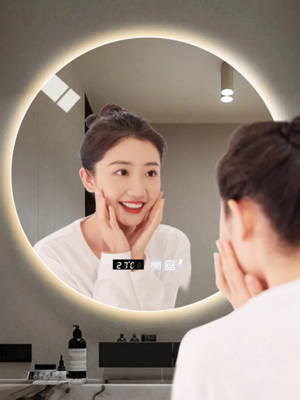 现代发光二极管浴室壁挂式智能镜子防雾,发光功能ip44等级,适用于酒店和别墅 3